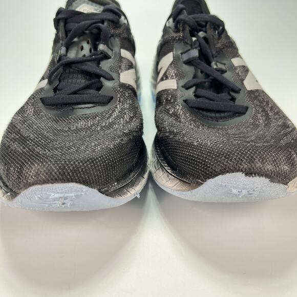 New Balance Fresh Foam More v2 Black Running Shoes Cushioned Comfort Womens Sz 8 - Picture 4 of 11